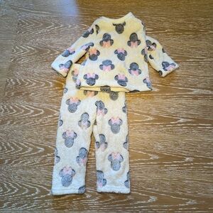 18M Minnie Mouse Fleece girls outfit